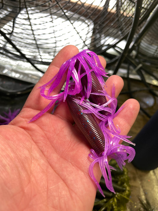 B3 (Big Bass Bomb) double skirted